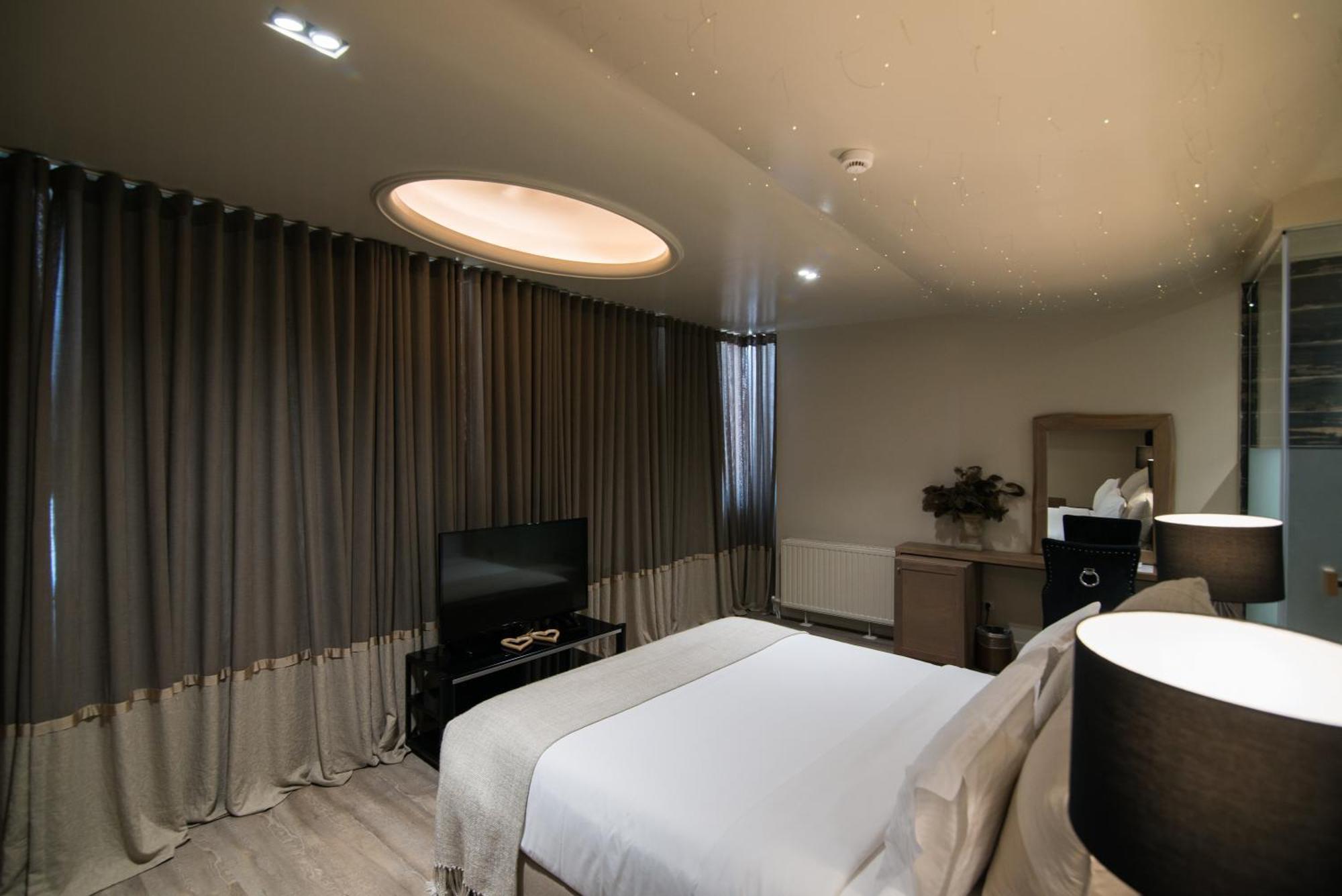 Mikelina Boutique Hotel Pallini  Kamer foto